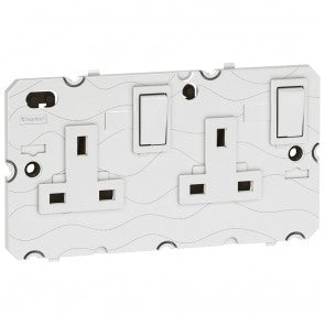 Legrand Arteor Switched Socket 13A (Double) | Electrical.mu