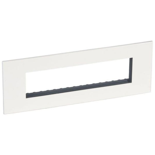 Legrand Arteor Cover Plate White (8Mod)