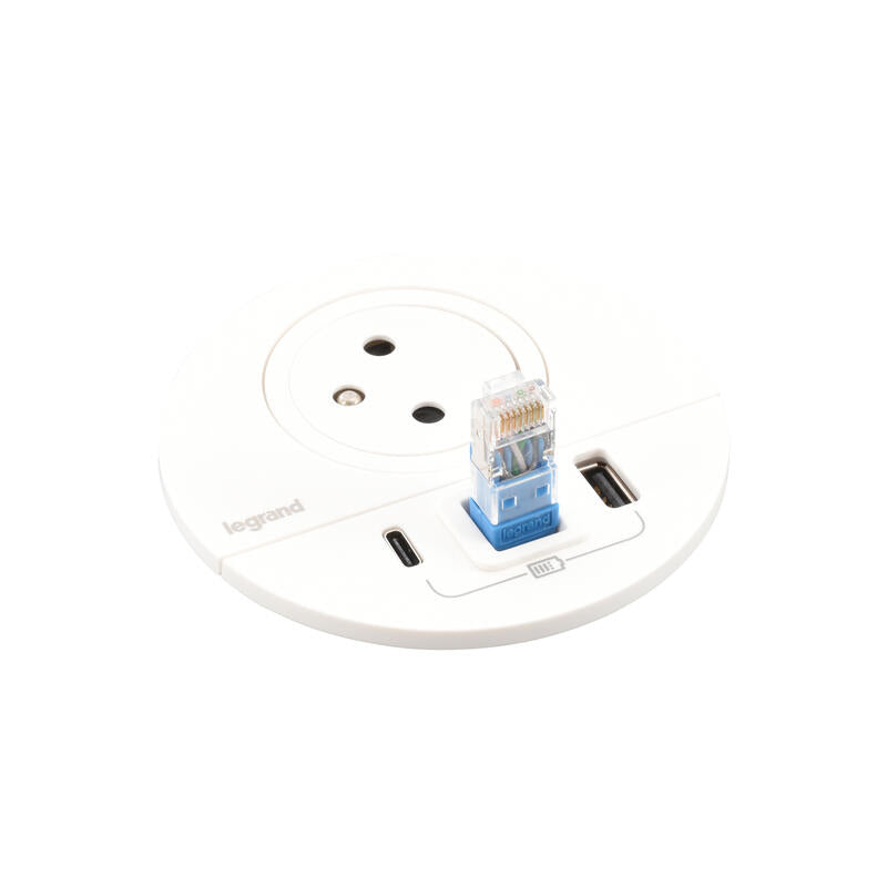 Legrand Incara White Ø80mm Surface-Mounted 2P+T Outlet, USB Type-A+C Charger - 2m