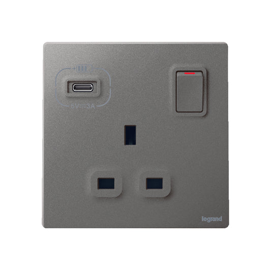 Legrand Mallia Senses British Switched Socket 13A with USB Type-C  1 Gang