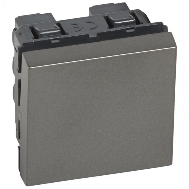 Legrand Arteor Intermediate Switch 10AX (2Mod)