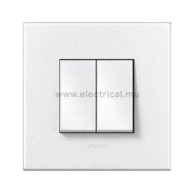 Legrand Arteor Intermediate Switch 10A - 1 Gang to 4 Gang (complete with support frame and plate)