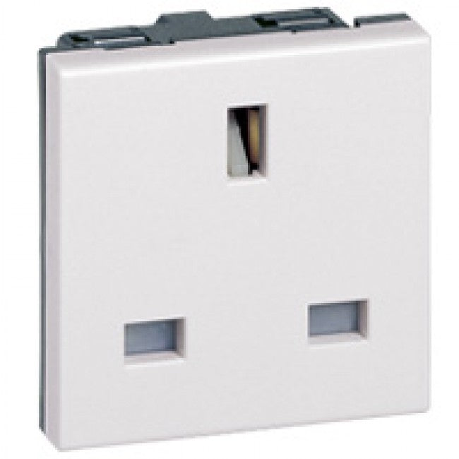 Legrand Arteor 13A British Socket (2Mod)