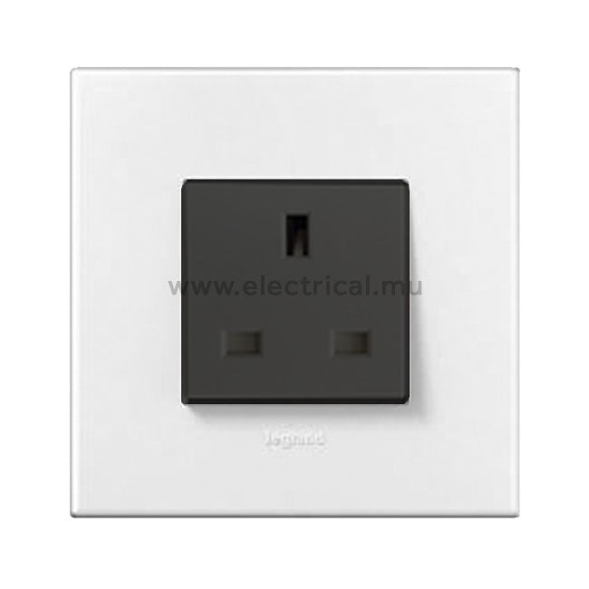 Legrand Arteor BS EN Sockets 13A - Single or Double (with support frame and plate)