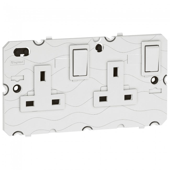 Legrand Arteor 13A Switched British Socket (Double)