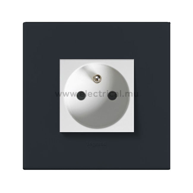 Legrand Arteor FR Sockets 16A - Single or Double (with support frame and plate)