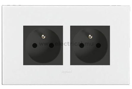 Legrand Arteor FR Sockets 16A - Single or Double (with support frame and plate)