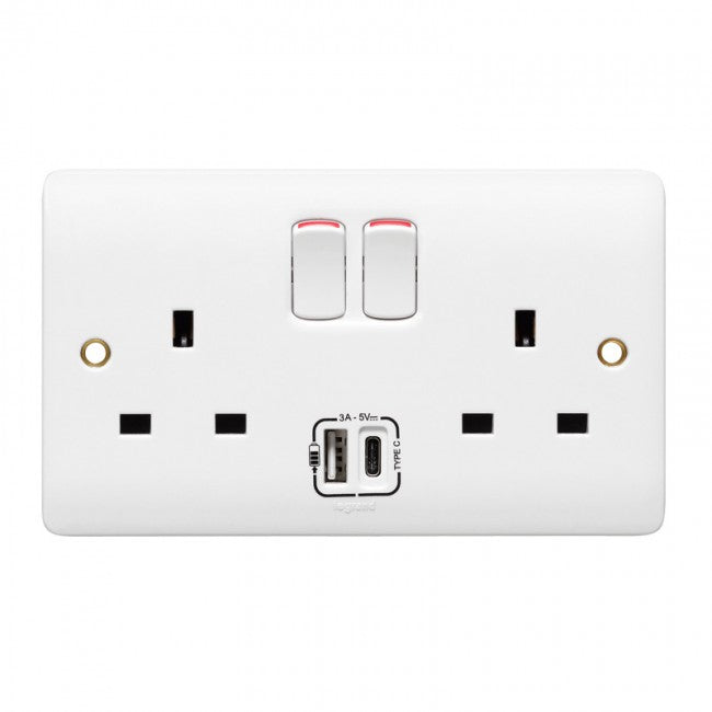 Legrand Synergy 13A Socket Outlet with USB A & C Charger 2 Gang